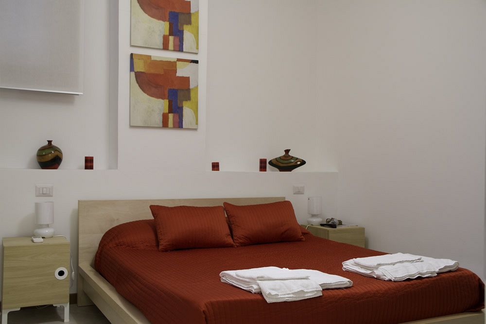 Affittacamere Alessia&Calliope โรม ภายนอก รูปภาพ